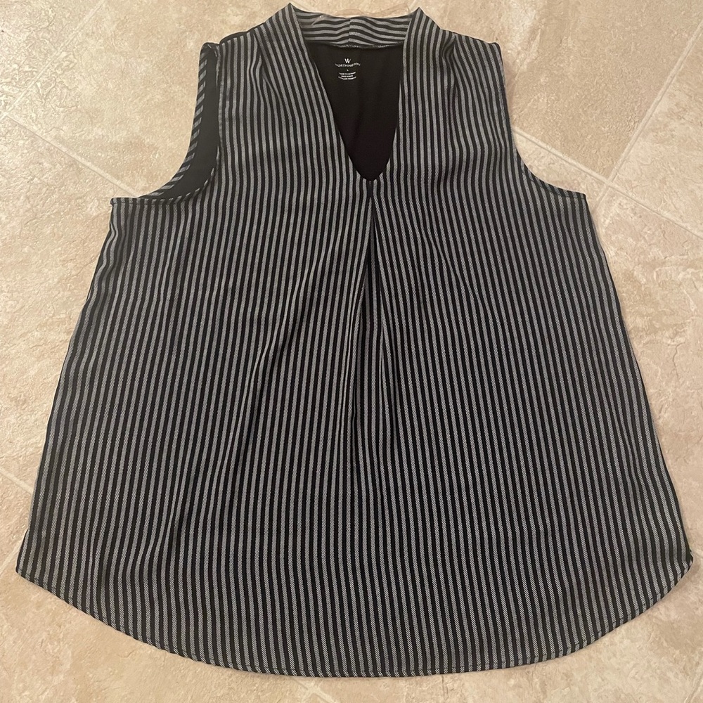 Worthington. Size Large. Dressy tank. Black/striped.